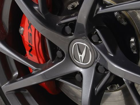 Used 2021 Acura NSX AWD/4WD image 17