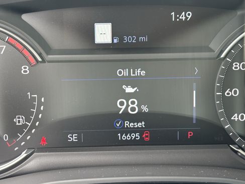 Certified 2024 Cadillac XT5 Premium Luxury FWD image 24