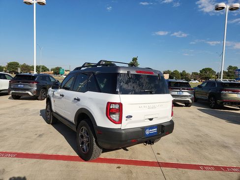 Used 2023 Ford Bronco Sport Badlands image 5