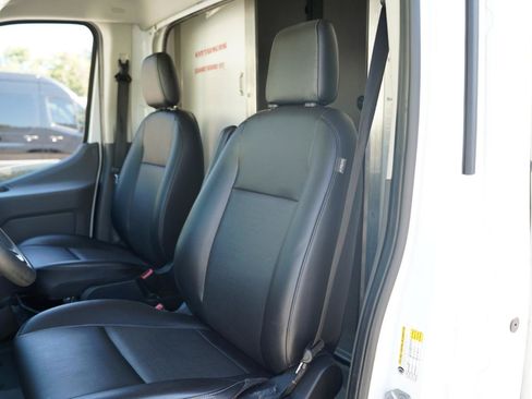 Used 2022 Ford Transit 350 DRW RWD image 24