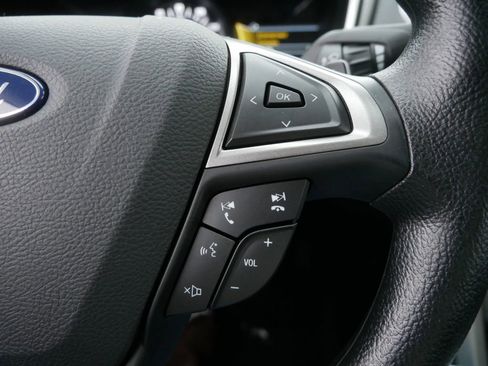 Certified 2019 Ford Fusion SE image 20