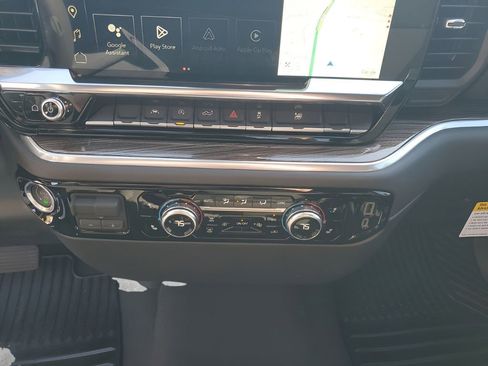 New 2026 GMC Sierra 1500 Elevation image 38