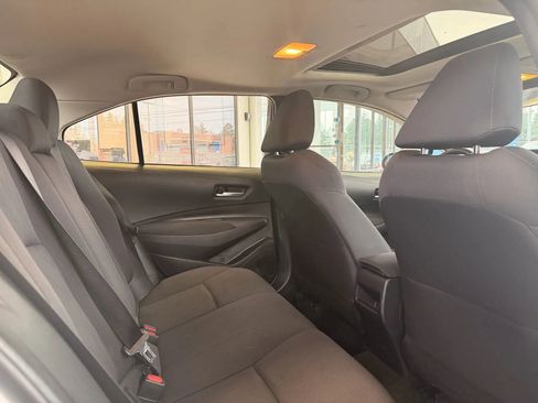 Used 2020 Toyota Corolla LE image 7