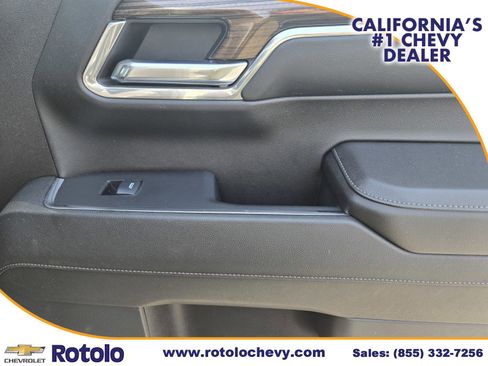 Used 2024 Chevrolet Silverado 1500 LT Trail Boss w/ LPO, Dark Essentials Package image 12