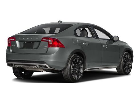 Used 2016 Volvo S60 T5 Cross Country Platinum AWD/4WD image 2