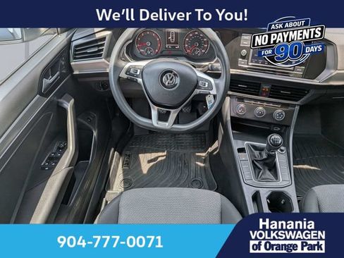 Used 2019 Volkswagen Jetta S FWD image 16