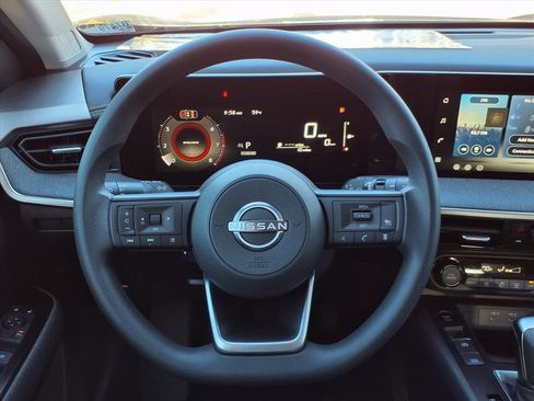 New 2026 Nissan Kicks SV image 17