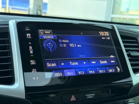 Used 2018 Honda Ridgeline RTL-E image 19
