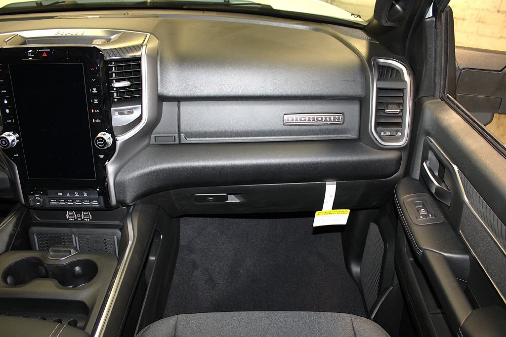 New 2026 RAM 2500 Big Horn AWD/4WD image 34