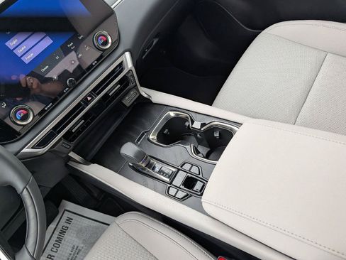 Certified 2025 Lexus RX 350 Premium w/ Kick Sensor & Tow Package AWD/4WD image 18