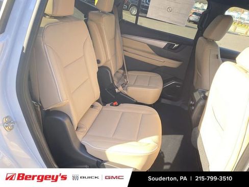 New 2026 Buick Enclave Preferred w/ Power Package FWD image 29