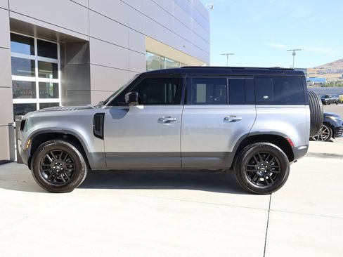 Certified 2023 Land Rover Defender 110 S AWD/4WD image 11