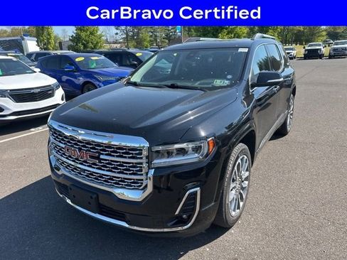 Used 2023 GMC Acadia Denali w/ Denali Ultimate Package AWD/4WD image 3
