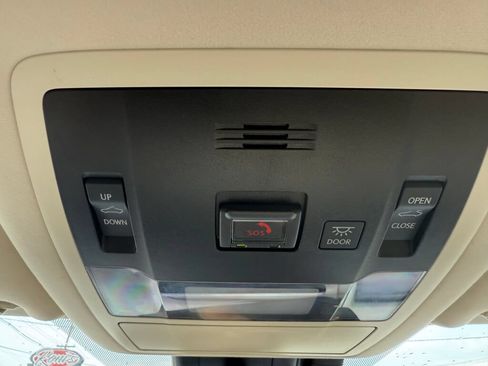 Used 2020 Lexus RX 450hL AWD w/ Premium Package image 23