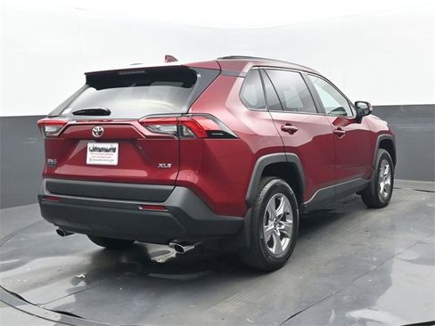 Used 2025 Toyota RAV4 XLE w/ Convenience Package image 21