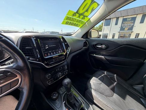 Used 2020 Jeep Cherokee Limited AWD/4WD image 48