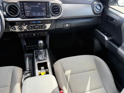 Used 2023 Toyota Tacoma SR5 w/ Technology Package image 5