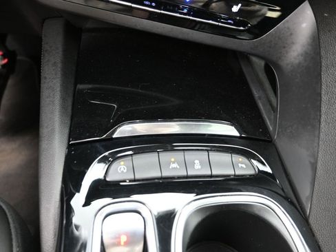 Used 2022 Buick Envision Preferred image 18