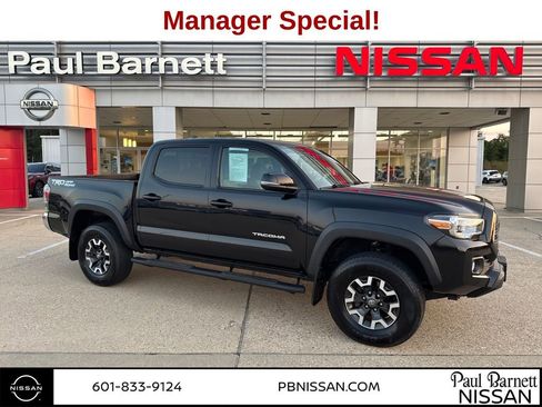 Used 2022 Toyota Tacoma TRD Off-Road image 4