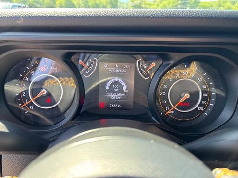 Used 2024 Jeep Wrangler Unlimited Sport AWD/4WD image 27