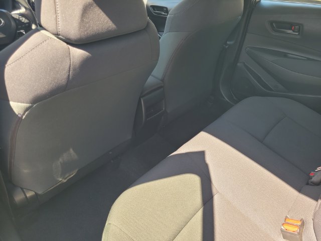Used 2022 Toyota Corolla LE FWD image 14
