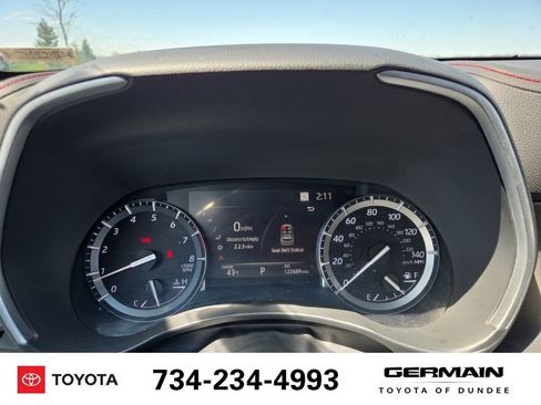 Used 2021 Toyota Highlander XSE AWD/4WD image 24