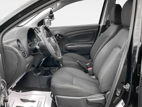 Used 2018 Nissan Versa S FWD image 13