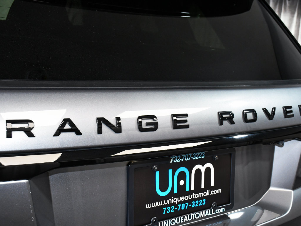 Used 2022 Land Rover Range Rover Sport SVR AWD/4WD image 97