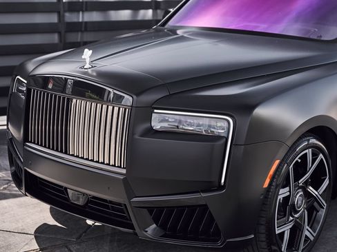Used 2026 Rolls-Royce Cullinan Black Badge AWD/4WD image 7
