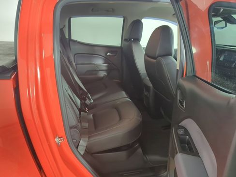 Used 2019 Chevrolet Colorado Z71 image 12