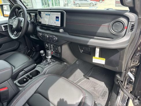 New 2026 Jeep Wrangler Unlimited Rubicon image 10