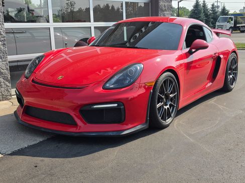 Used 2016 Porsche Cayman GT4 RWD image 1