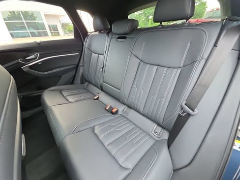 Used 2024 Audi Q8 e-tron Prestige w/ Prestige Package AWD/4WD image 25