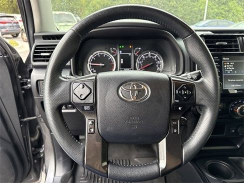 Used 2022 Toyota 4Runner TRD Off-Road Premium image 23