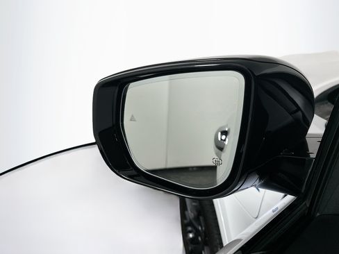 Used 2024 Jeep Grand Cherokee Summit AWD/4WD image 16