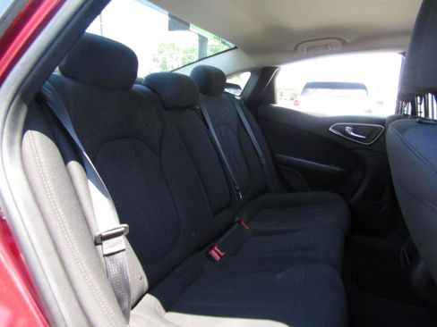 Used 2015 Chrysler 200 Limited w/ Spring Special Group FWD image 21