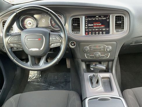 Used 2023 Dodge Charger SXT image 12