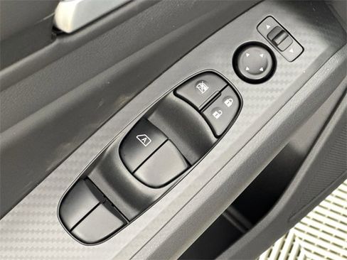 New 2025 Nissan Altima 2.5 SV w/ SV Special Edition Package image 13