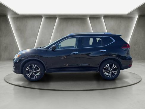 Used 2019 Nissan Rogue SV w/ Sun & Sound Touring Package AWD/4WD image 4