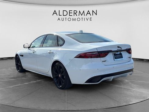 Used 2021 Jaguar XF R-Dynamic SE AWD/4WD image 4