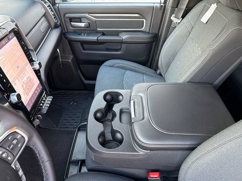 New 2026 RAM 2500 Big Horn AWD/4WD image 5