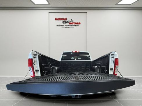 Used 2024 RAM 2500 Big Horn AWD/4WD image 24