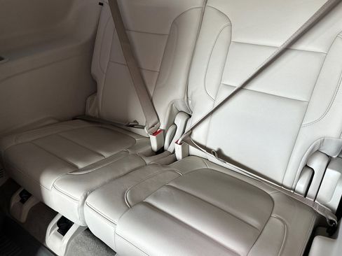 Certified 2023 GMC Acadia Denali w/ Denali Technology Package image 16