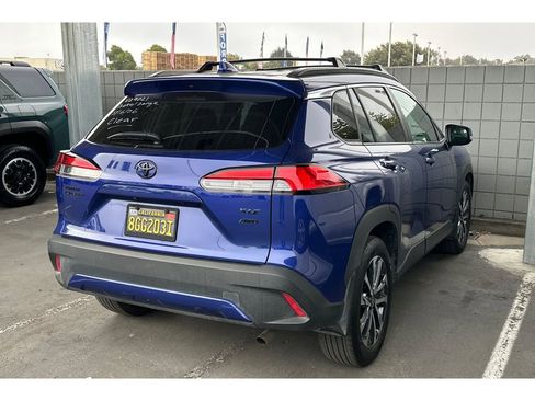 Certified 2024 Toyota Corolla Cross XLE w/ Convenience Package AWD/4WD image 4
