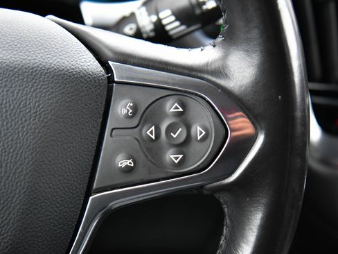 Used 2019 Chevrolet Traverse LT w/ LPO, Floor Liner Package image 30