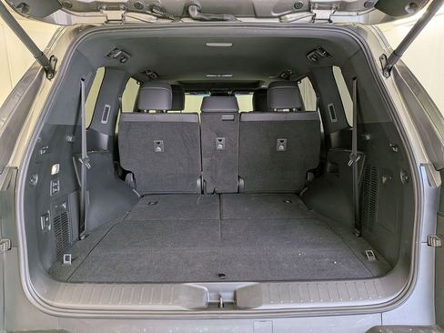 Used 2023 Lexus LX 600 F Sport AWD/4WD image 34