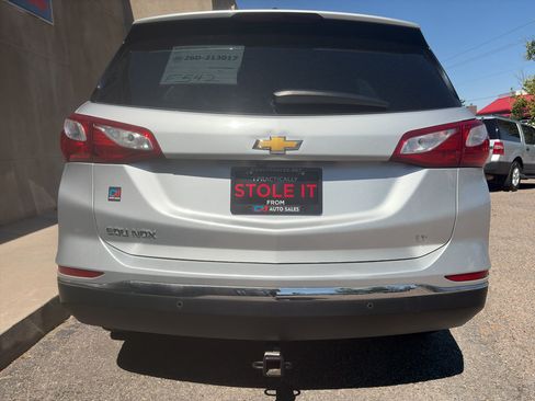 Used 2021 Chevrolet Equinox LT w/ LPO, Cargo Package AWD/4WD image 10