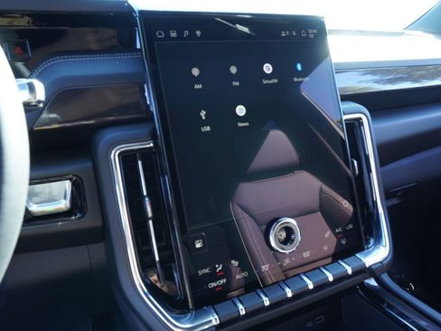 New 2026 GMC Yukon XL Elevation image 20