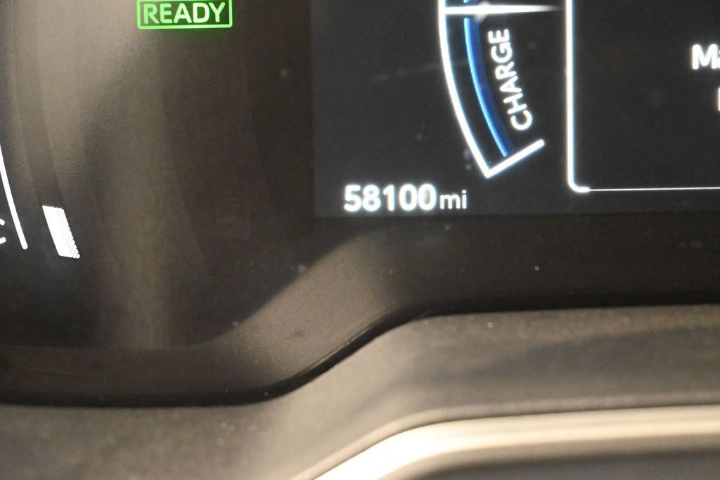Used 2024 Toyota Corolla Cross AWD Hybrid w/ Convenience Package image 18