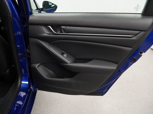 Used 2022 Honda Accord Sport image 38